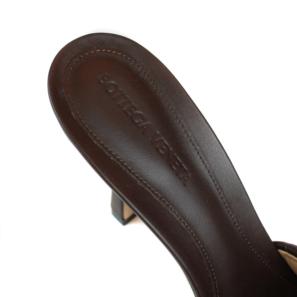 BOTTEGA VENETA
Mules Padded (T 39.5)