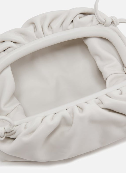 Bottega Veneta mini pouch blanc