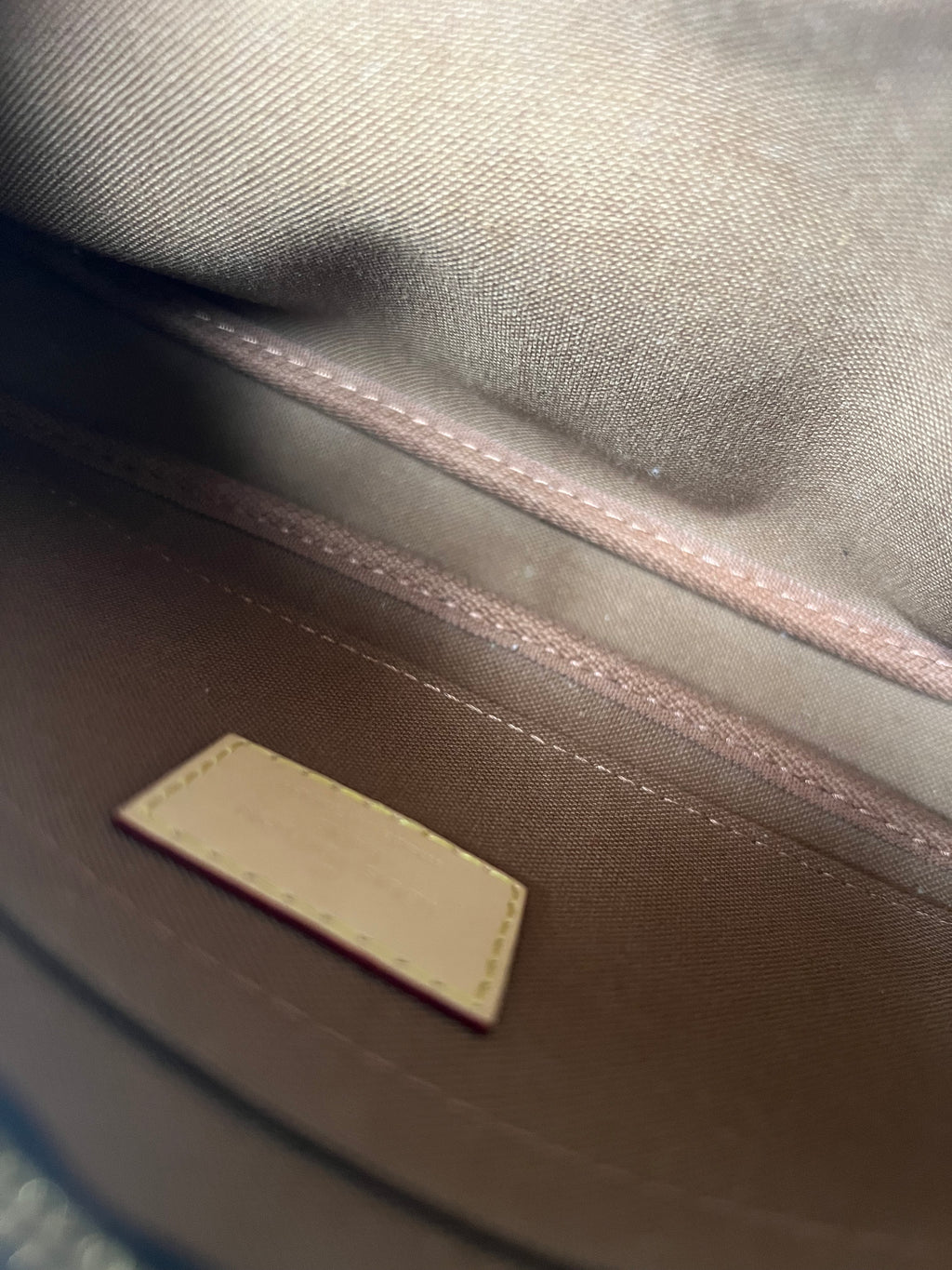 Louis Vuitton multi-pocket accessories