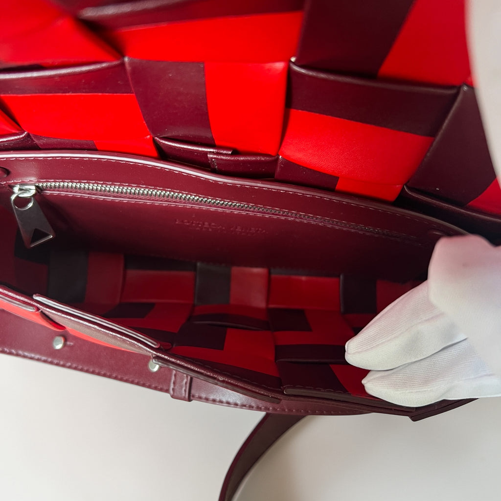 Bottega Veneta cassette bicolore